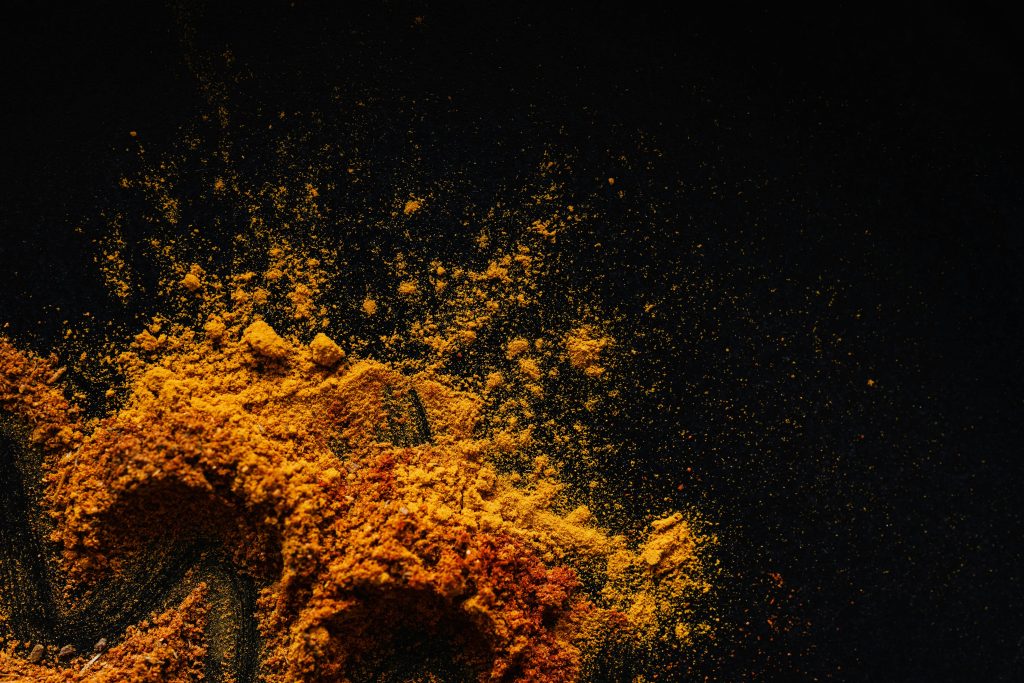 Poudre de curry basic et curry rouge 
